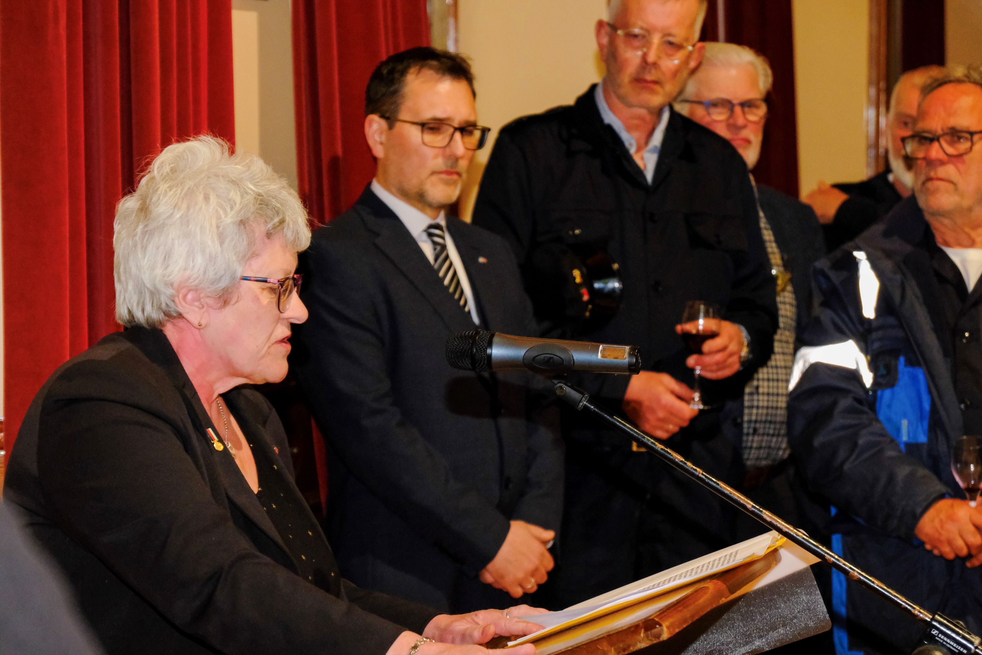 Convenor Andrea Manson addresses the reception